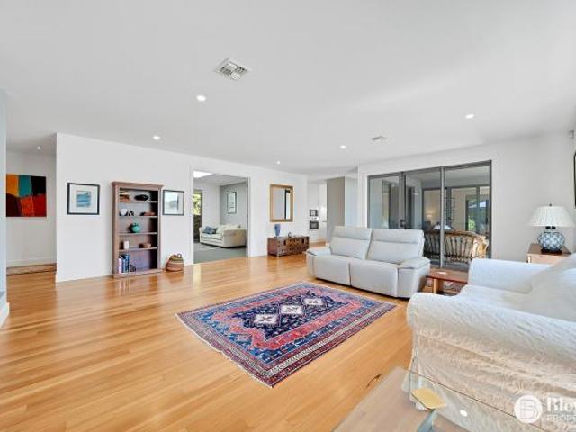 Townhouse for sale in Woden, Australian Capital Territory