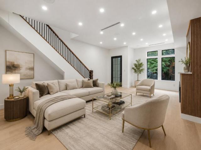 Townhouse for sale in Kings County, New York