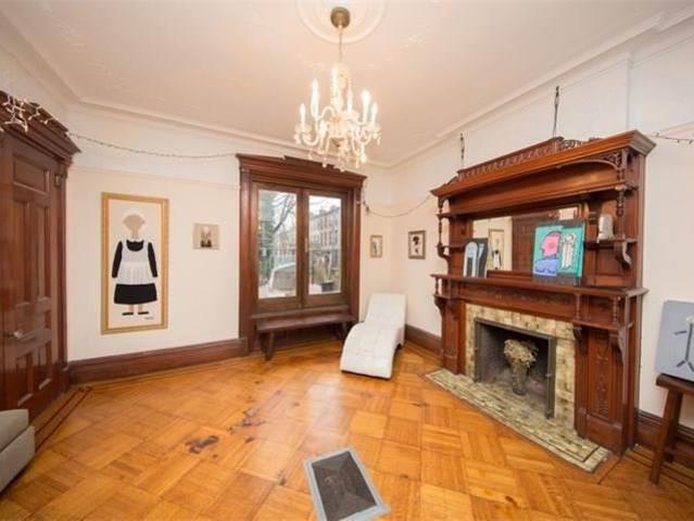 Townhouse for sale in Brooklyn