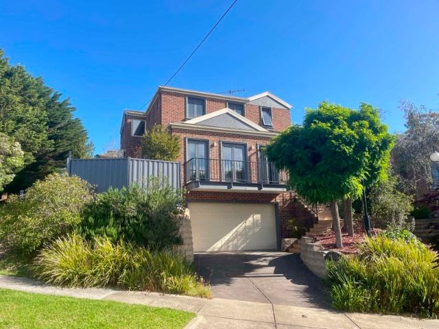 Townhouse for rent in Doncaster, Melbourne