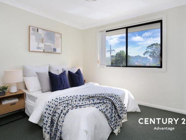 Townhouse for rent in Sydney, New South Wales