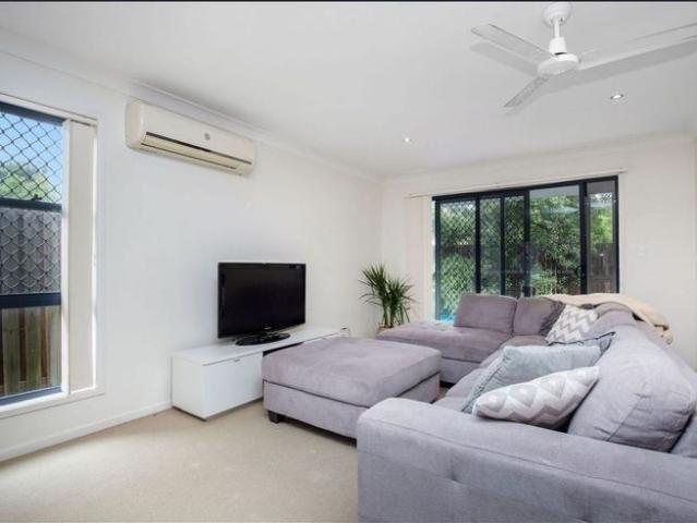 Townhouse for rent in Fernbrook, Queensland