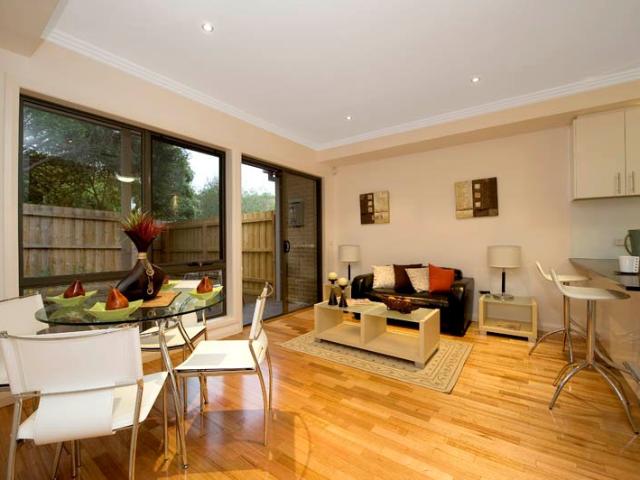 Townhouse for rent in Mont Albert, Melbourne