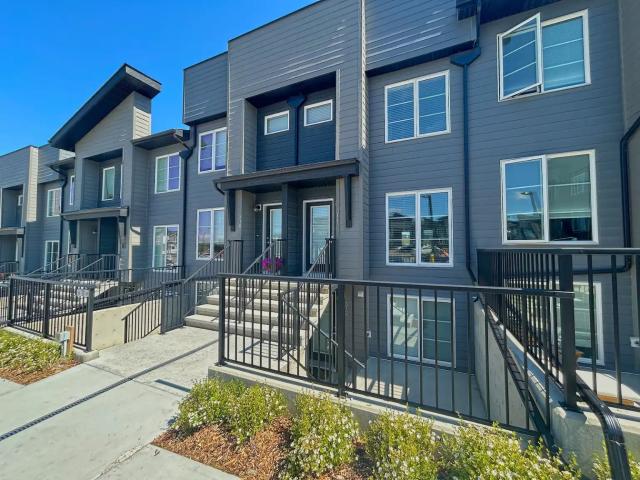 House for rent in Haskayne, Calgary