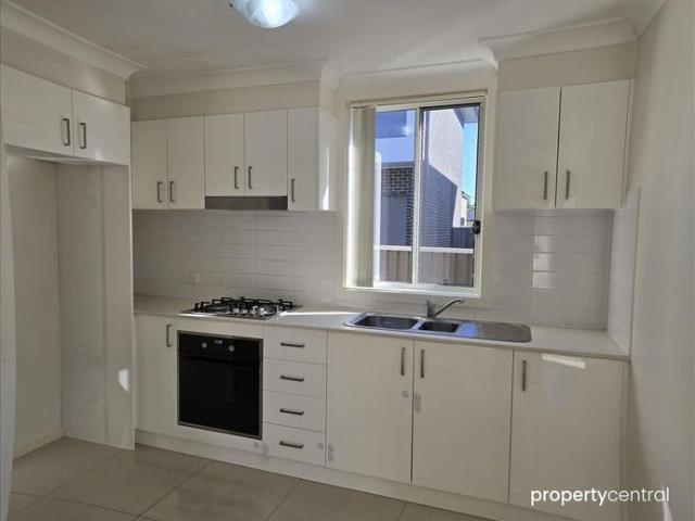 Townhouse for rent in Sydney, New South Wales