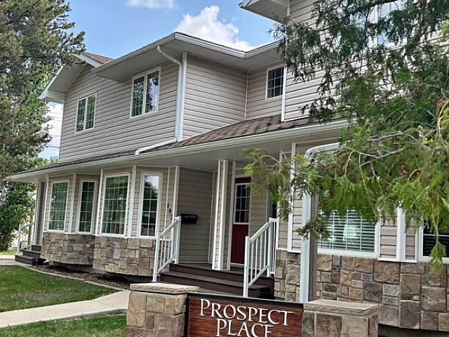Condo for sale in Camrose, Alberta
