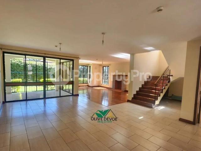 Townhouse for rent in Runda, Nairobi