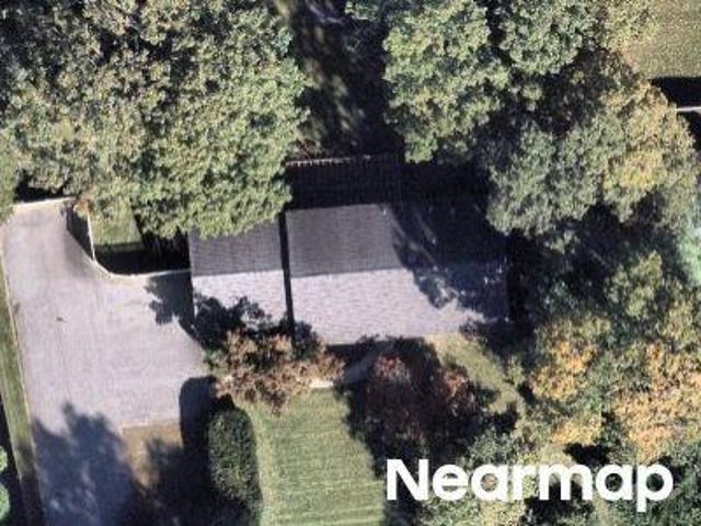 House for sale in Hauppauge, Town of Smithtown