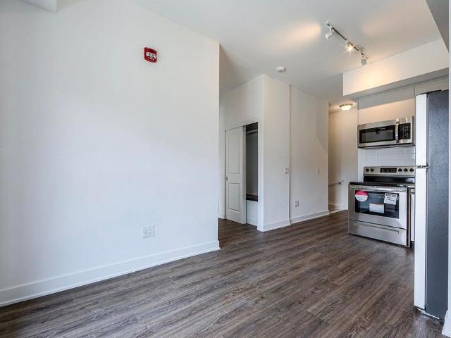Townhouse for rent in Scarborough Southwest, Toronto