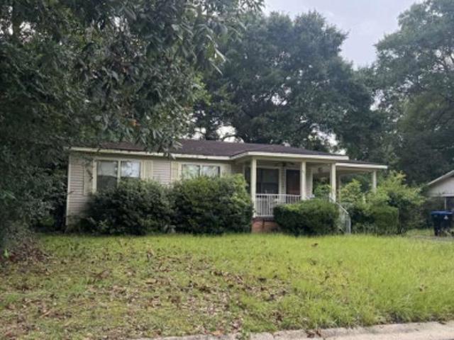 House for sale in Chickasaw, Alabama