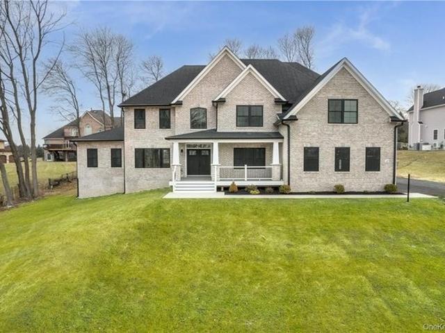 House for sale in Holmes, New York