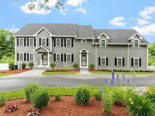 House for sale in Shirley, Massachusetts