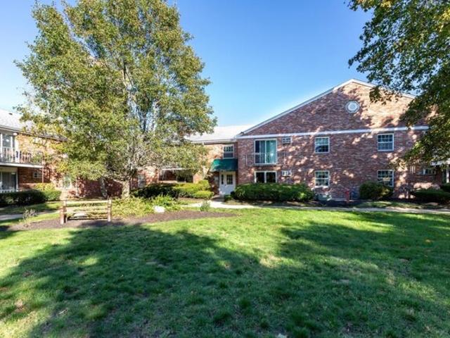 Condo for sale in North Abington, Abington