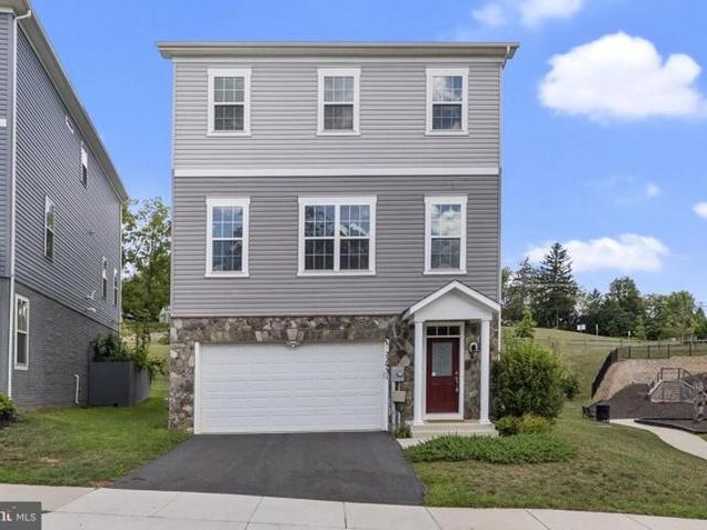 House for sale in Clarksburg, Maryland