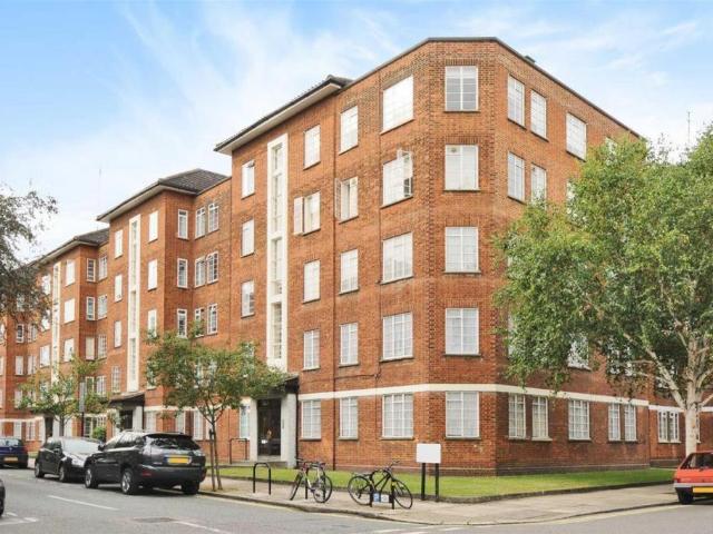 House for rent in St. John's Wood, Greater London