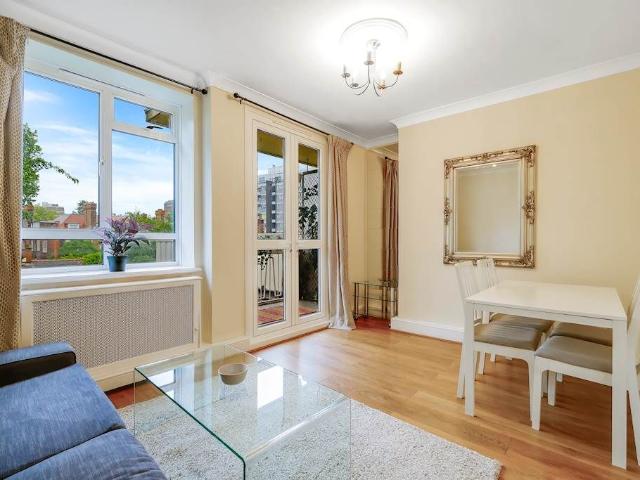 Apartment for rent in St. John's Wood, Greater London
