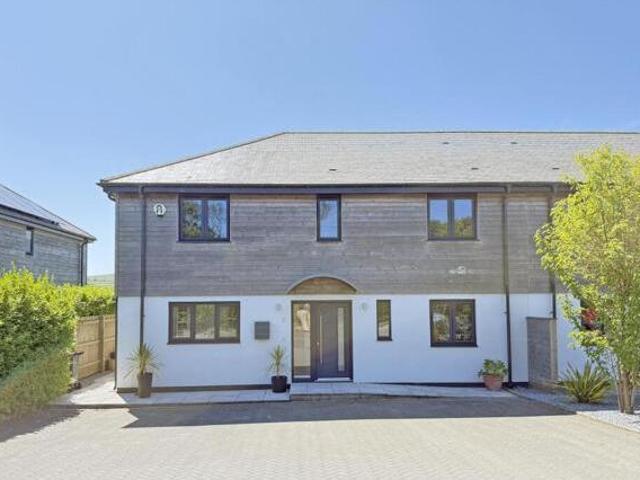 House for sale in Hayle, Cornwall