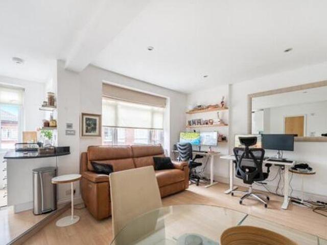 House for sale in City of London, Greater London