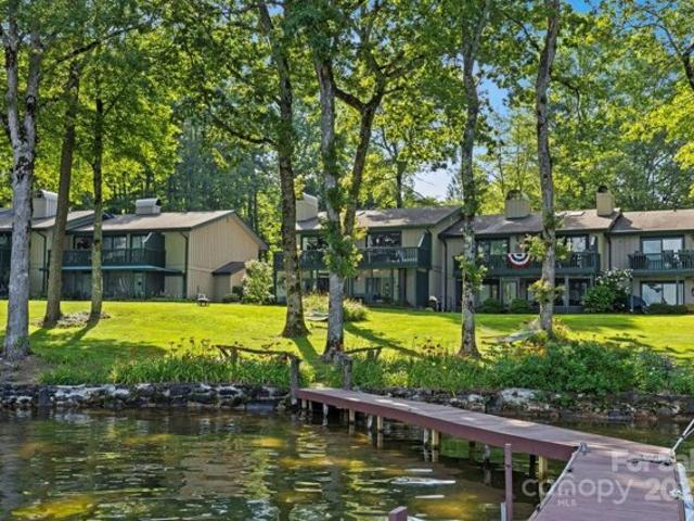 Condo for sale in Lake Toxaway Condo for sale in Lake Toxaway