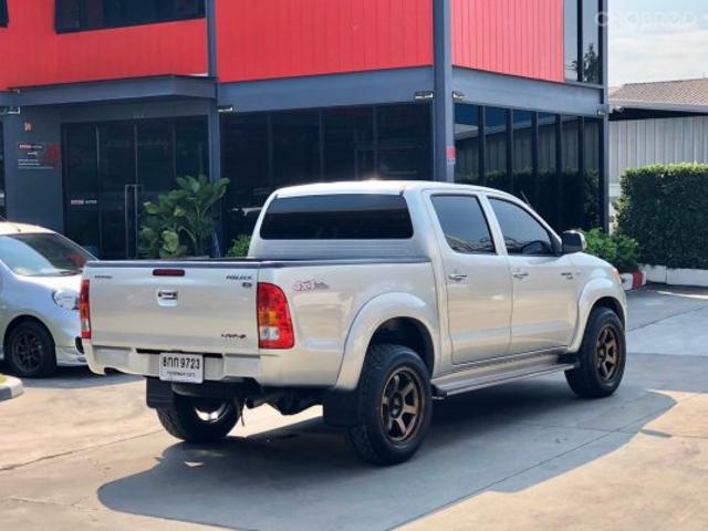 toyota hilux vigo