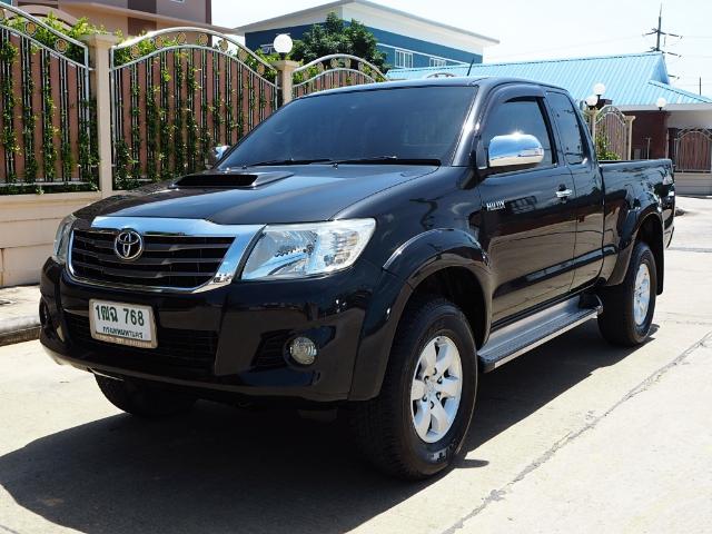 toyota hilux vigo