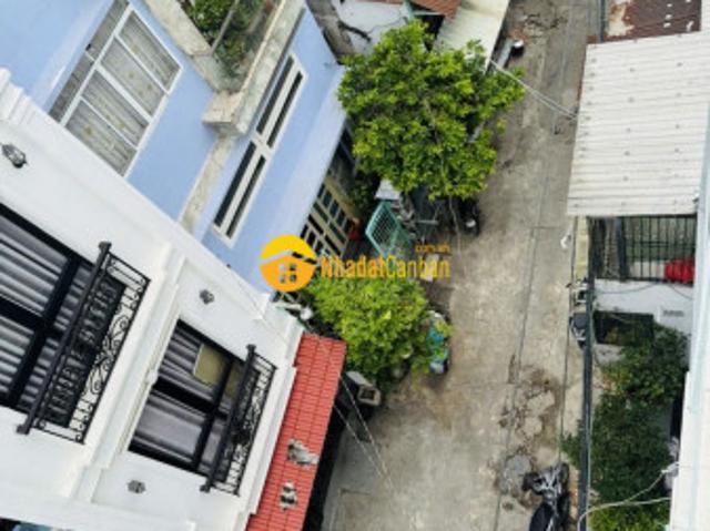 Nhà mặt phố bán