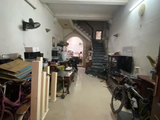 Nhà mặt phố bán tại Hoàn Kiếm, Hà Nội