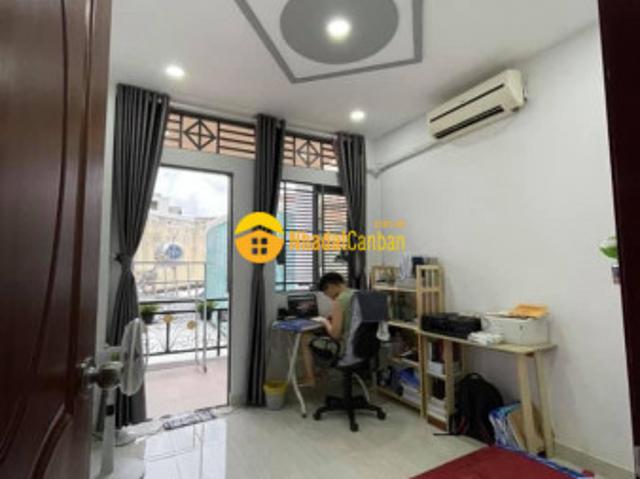 Nhà mặt phố bán