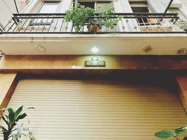 Nhà bán tại Hoàn Kiếm, Hà Nội