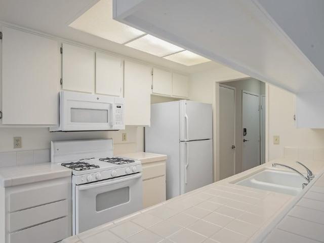 Apartment for rent in Foothill Ranch, California