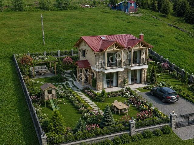 Akçaabat, Trabzon içerisinde satılık Villa
