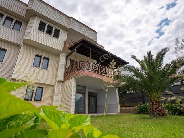 Arsin, Trabzon içerisinde satılık Villa