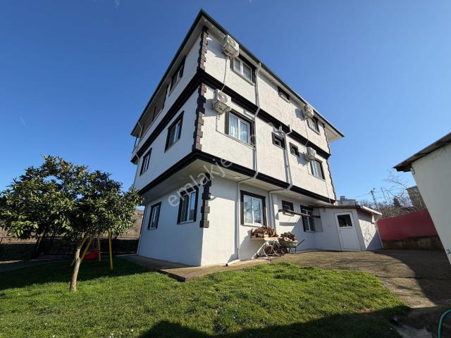 Arsin, Trabzon içerisinde satılık Villa