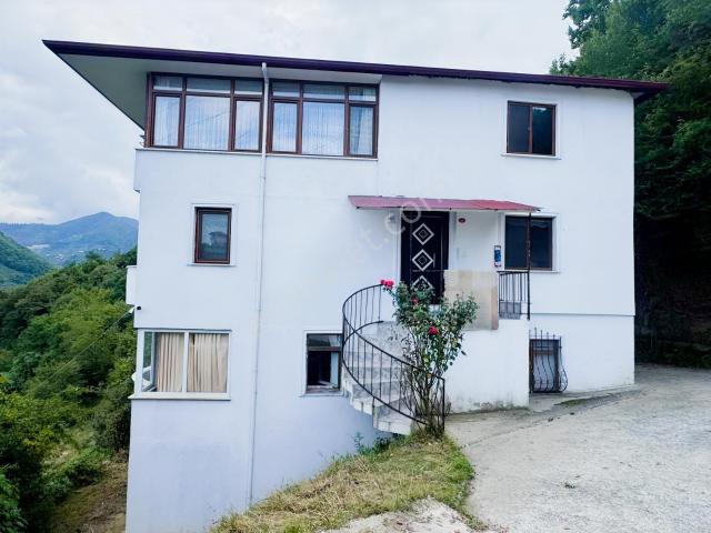 Yomra, Trabzon içerisinde kiralık Villa