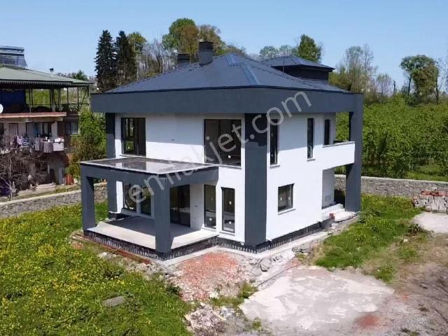 Trabzon içerisinde satılık Villa