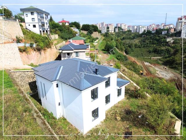 Trabzon içerisinde satılık Villa