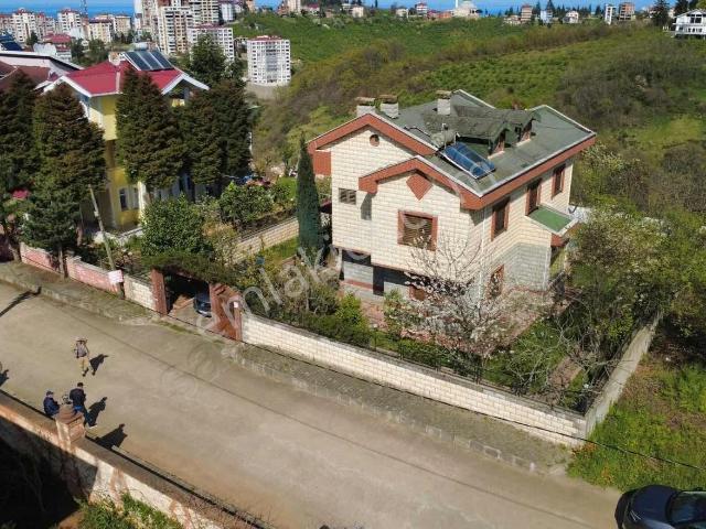 Trabzon içerisinde satılık Villa