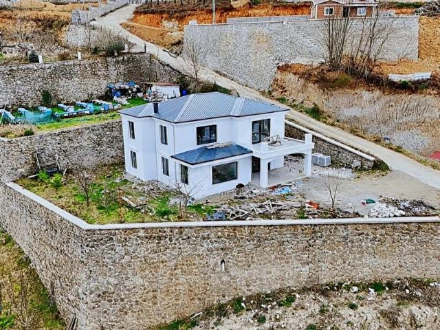 Trabzon içerisinde satılık Villa