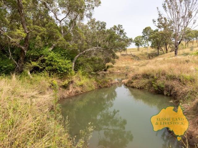 Cottage for sale in Mount Perry, Queensland