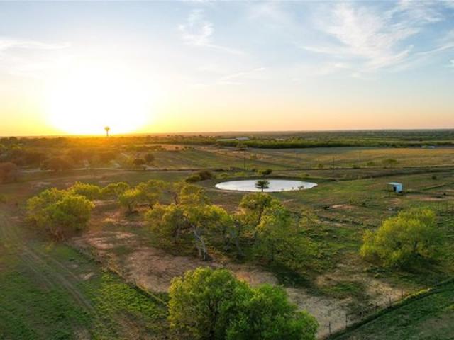 Farm for sale in Nixon, Texas