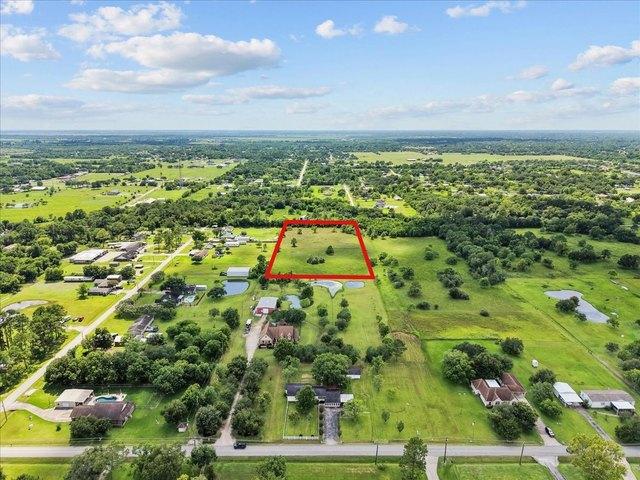 Land for sale in Santa Fe, Texas