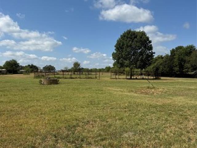 Land for sale in Midway, Texas