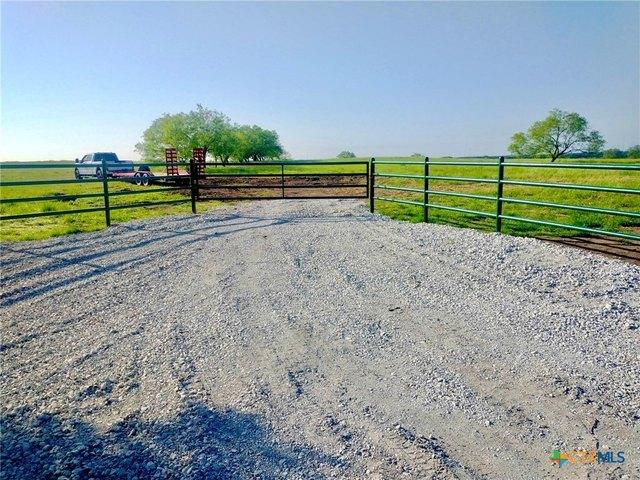 Land for sale in Mount Calm, Texas