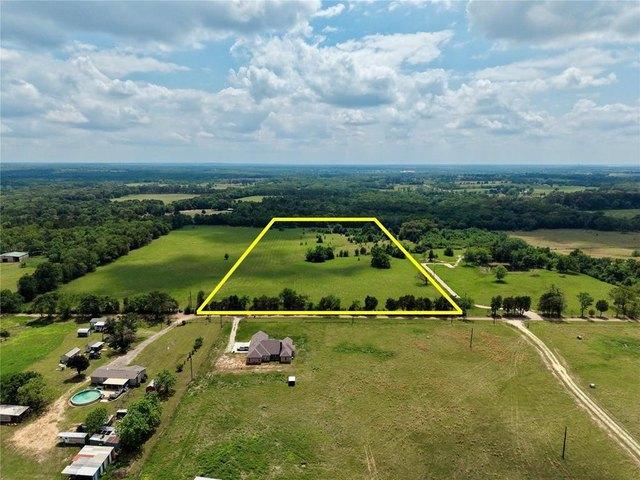 Land for sale in Henderson, Texas
