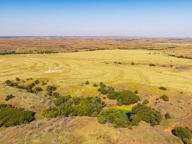 Land for sale in Mooreland, Oklahoma