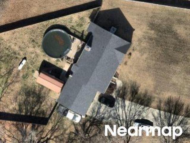 House for sale in Clayton