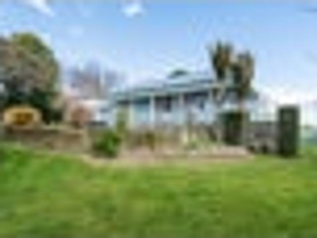 House for sale in Ohinepanea, Bay Of Plenty