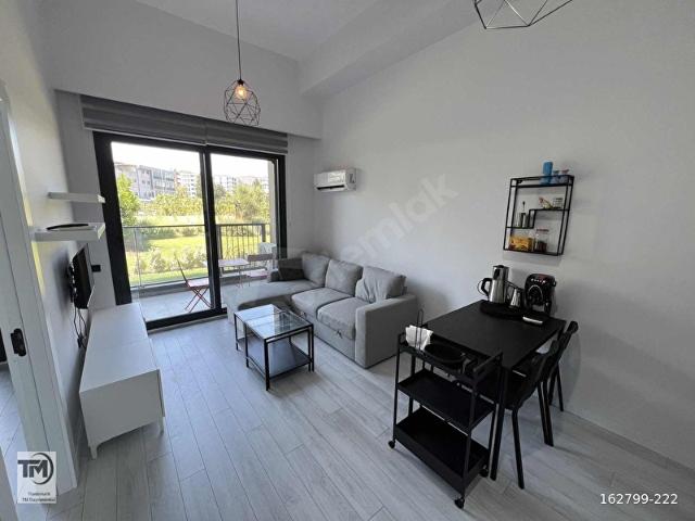 Bornova, İzmir içerisinde satılık mülk