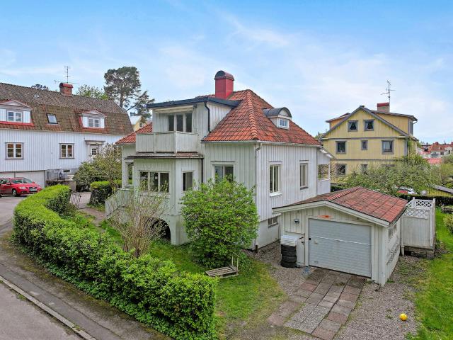 Villa till salu i Åmål, Västra Götaland