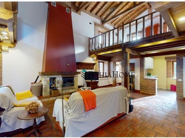 Casa en venta en Puente Viesgo, Cantabria